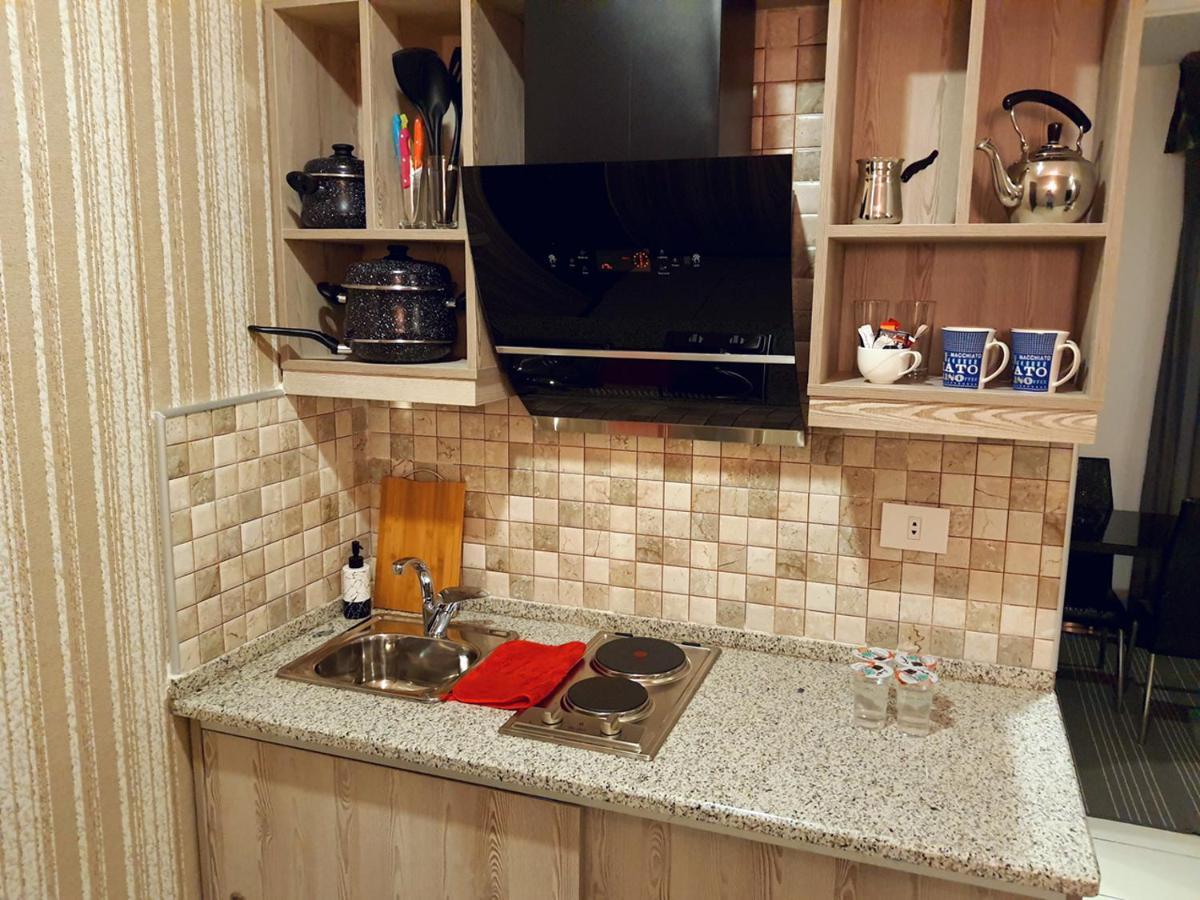 Easy Inn Hotel Suites Амман Екстер'єр фото