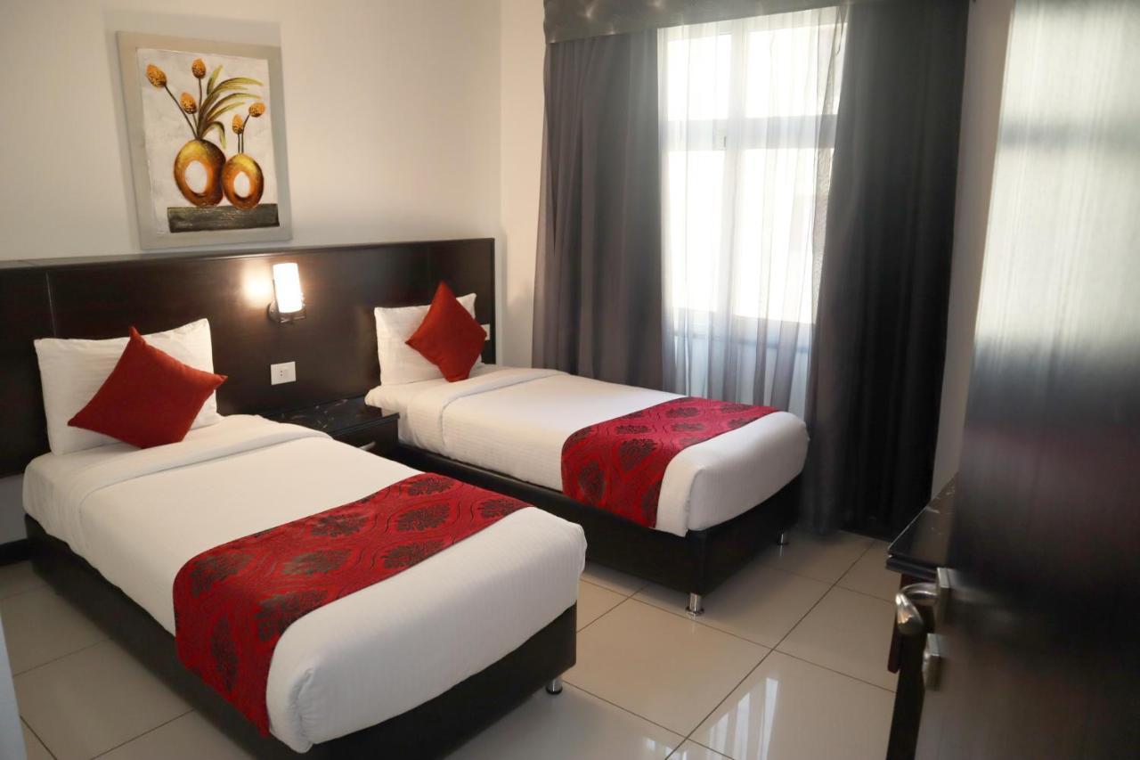 Easy Inn Hotel Suites Амман Екстер'єр фото